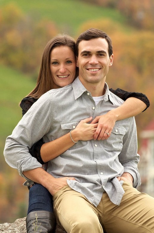 Blue Mountain Engagement Photographer