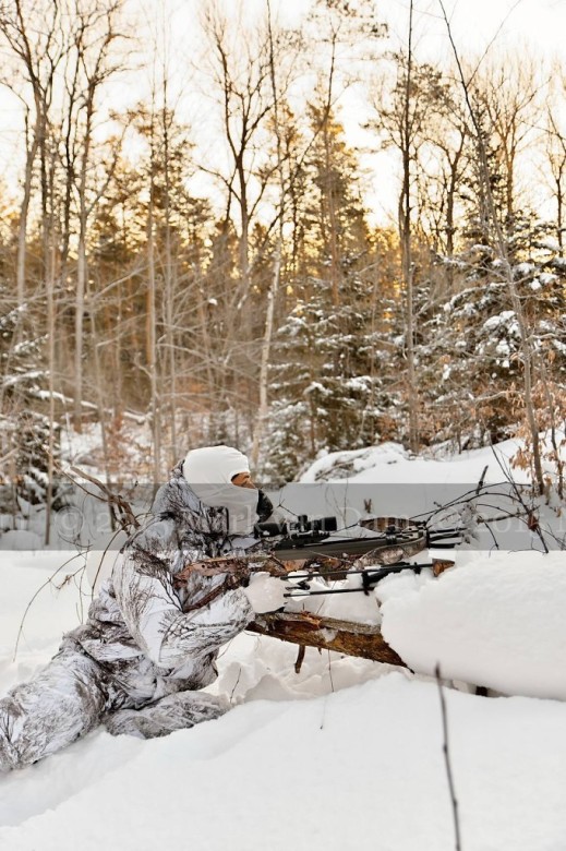 winter hunting photography A075