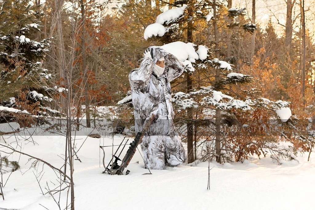 winter hunting photography A107