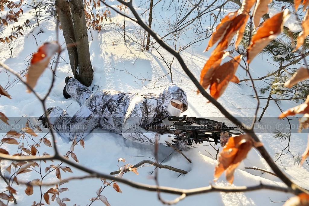 winter hunting photography A216