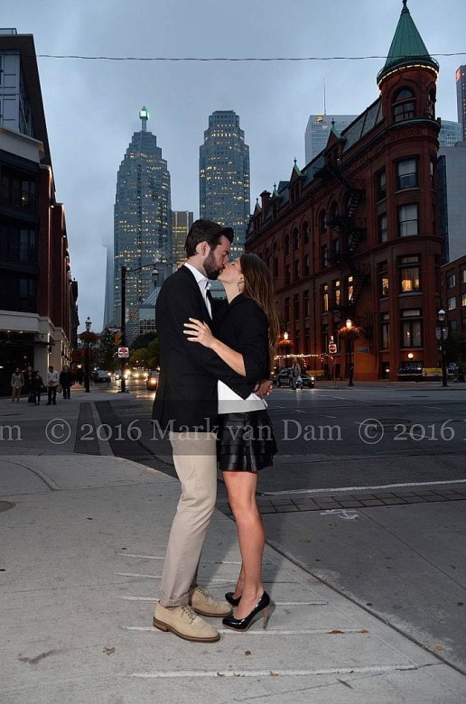 toronto engagement photographer C054 55