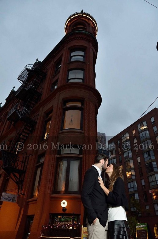 toronto engagement photographer C076 61