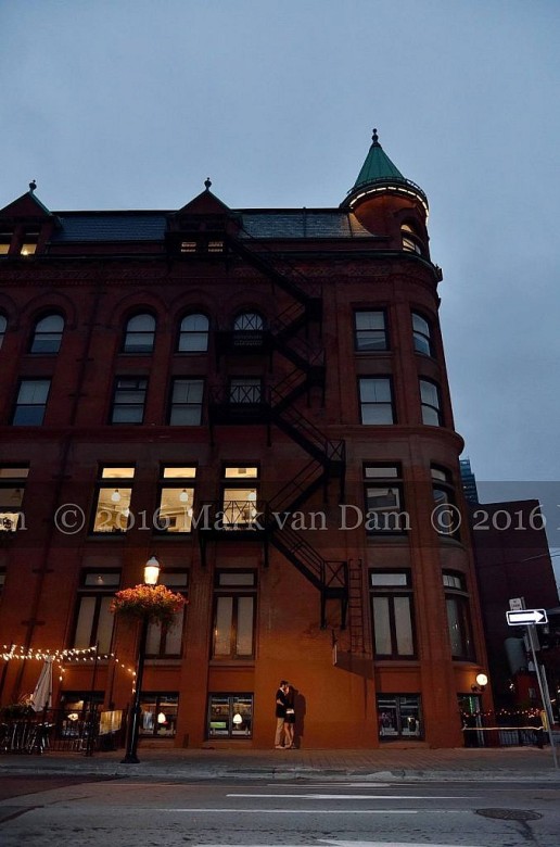 toronto engagement photographer C082 63