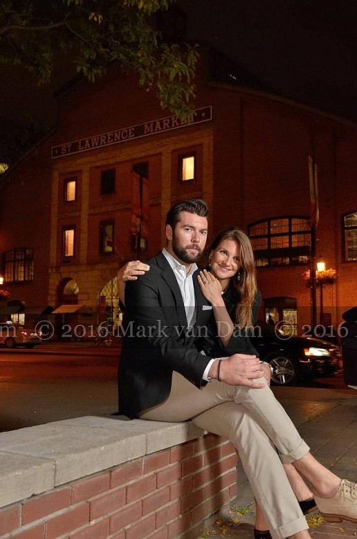 toronto engagement photographer C104 70