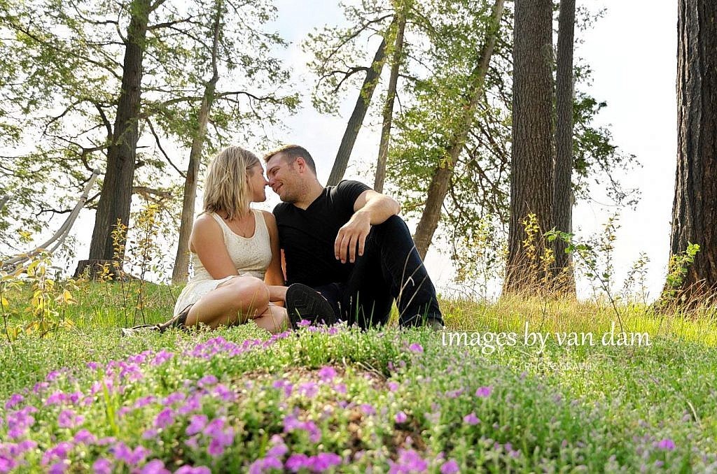 kawartha lakes photographer peterborough photographer country engagement-47