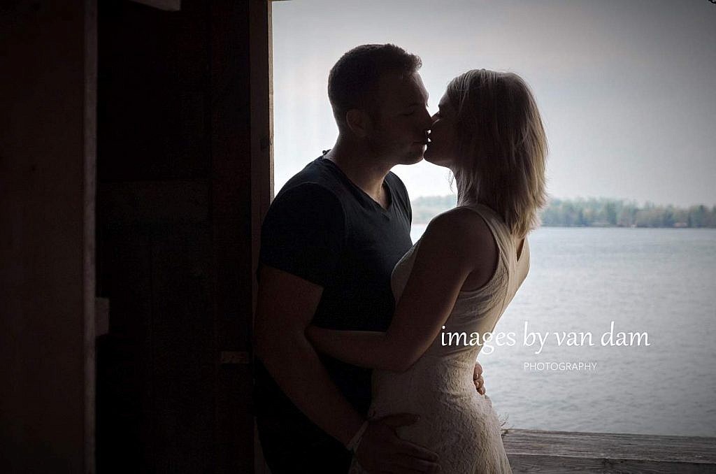 kawartha lakes photographer peterborough photographer country engagement-7