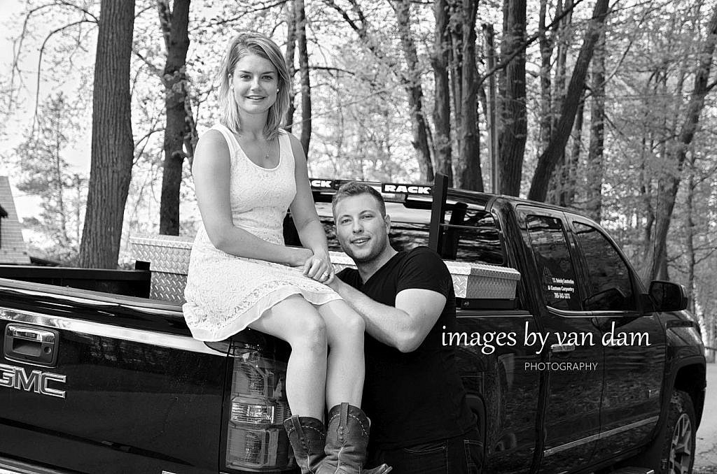 kawartha lakes photographer peterborough photographer country engagement-83