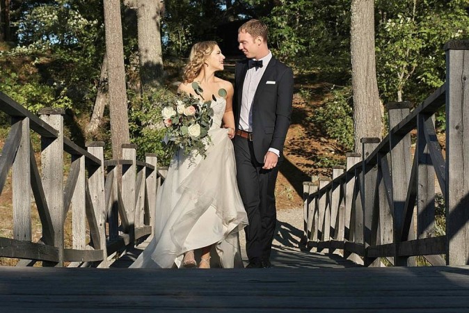 muskoka wedding barrie wedding toronto wedding brampton wedding newmarket wedding collingwood wedding peterborough wedding kawartha wedding lakefield wedding lindsay wedding owen sound wedding