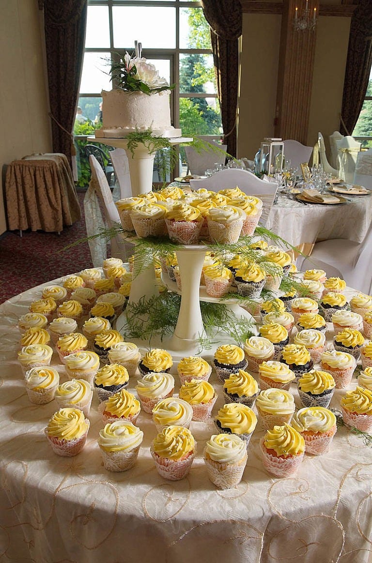 wedding cake and delicious cupcakes at caledon wedding at Royal Ambassador