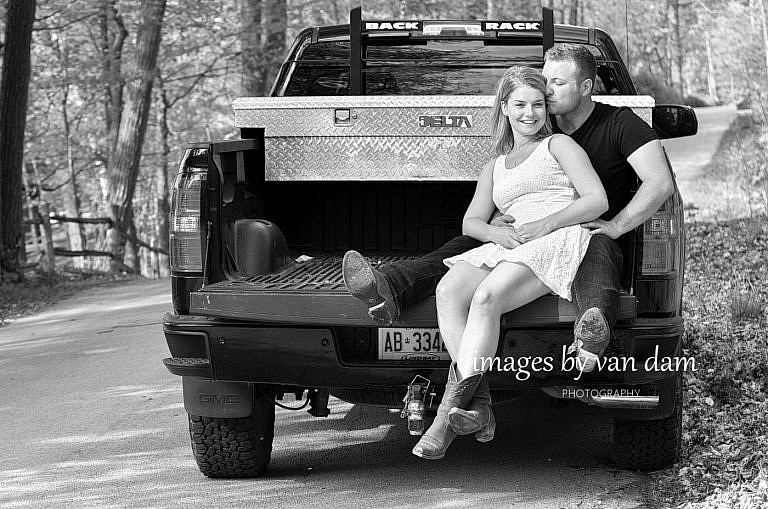 kawartha lakes photographer peterborough photographer country engagement-86