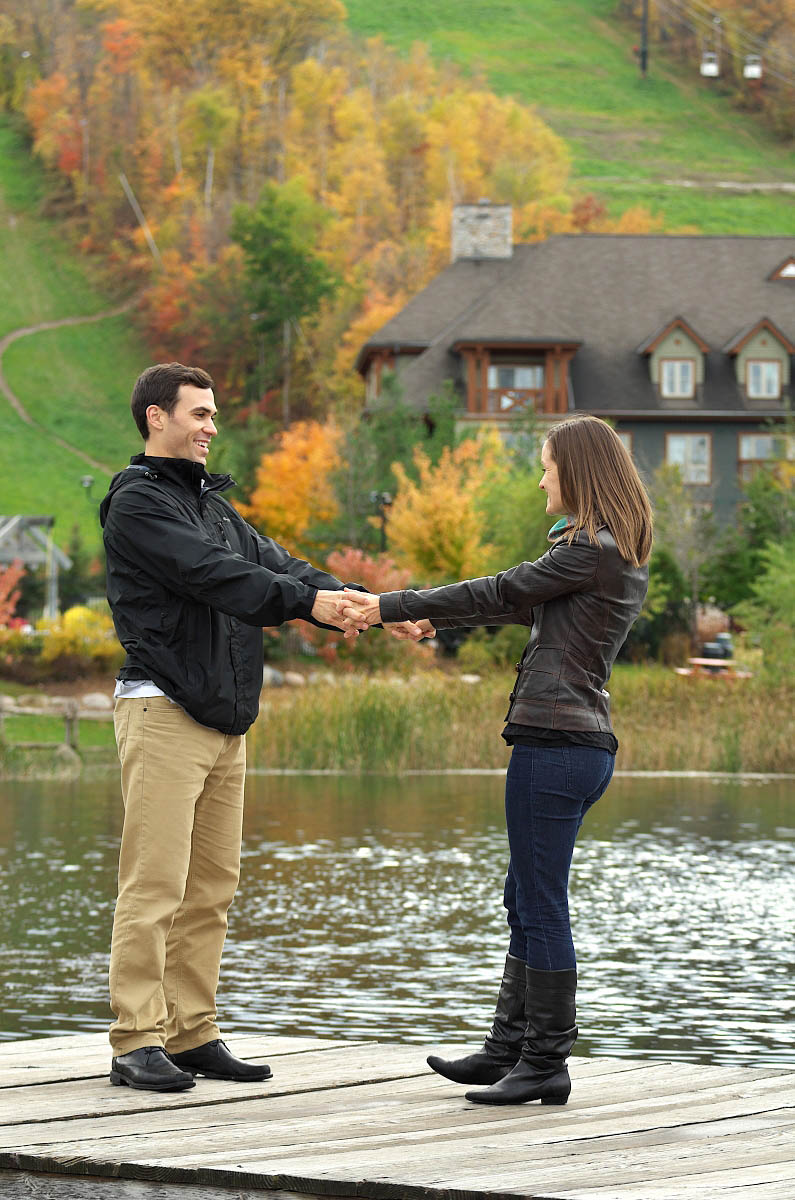 blue mountain village photographer collingwood photographer blue mountain engagement fall