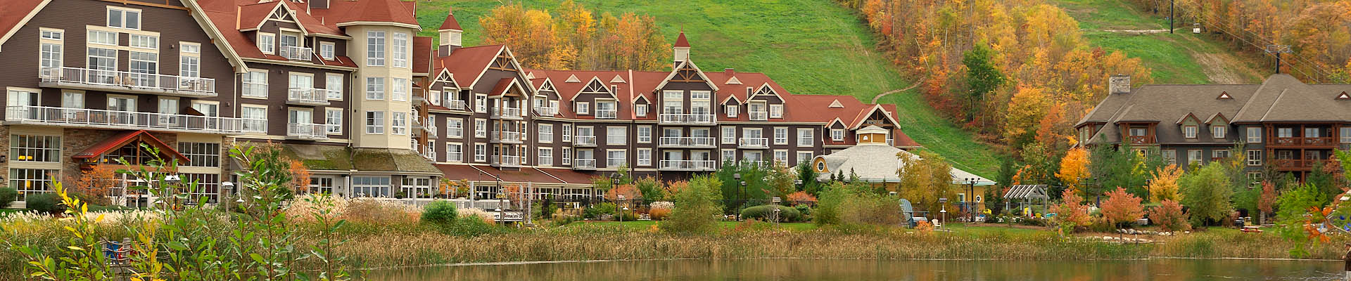 blue mountain village photographer collingwood photographer blue mountain engagement fall