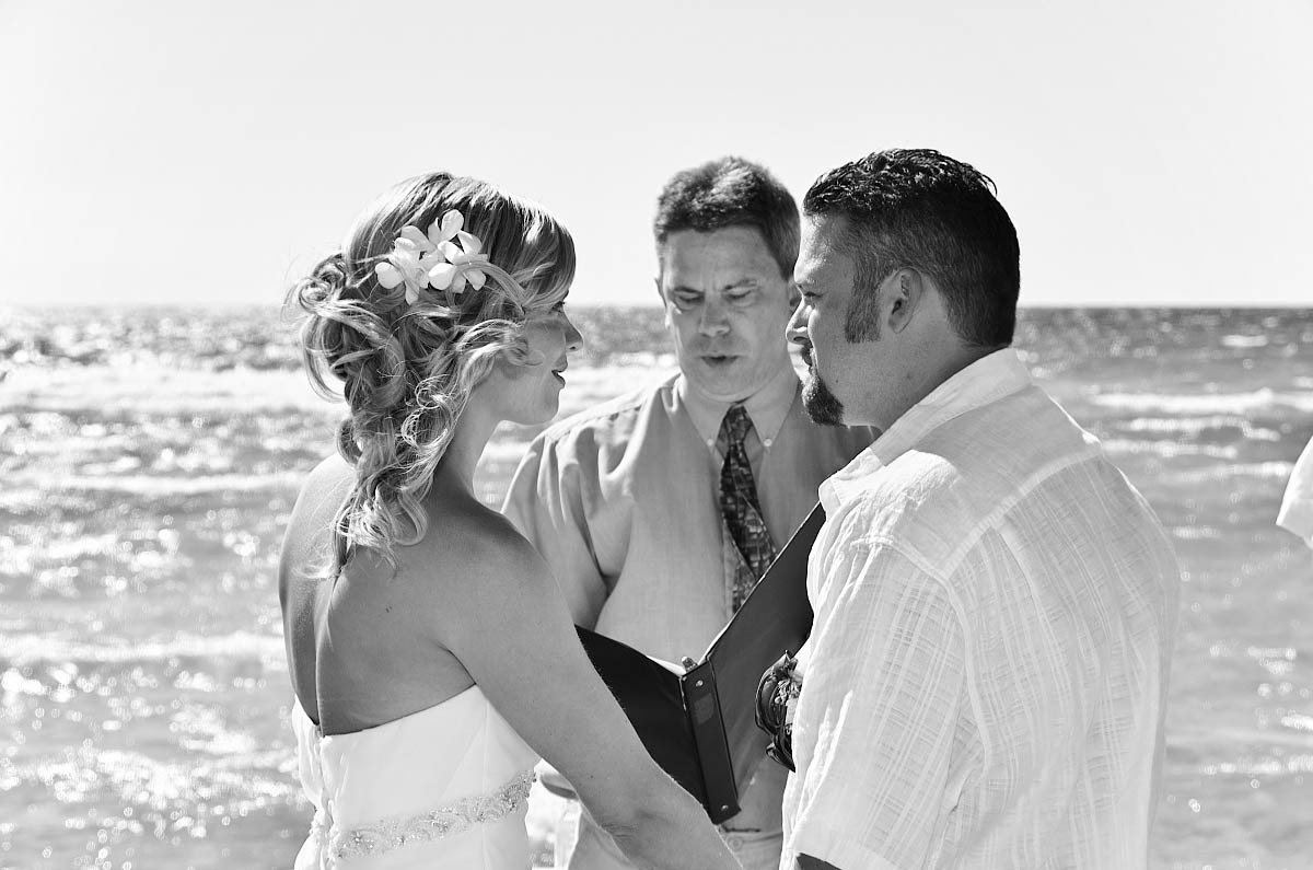 wasaga wedding ceremony on georgian bay at bluewater beach