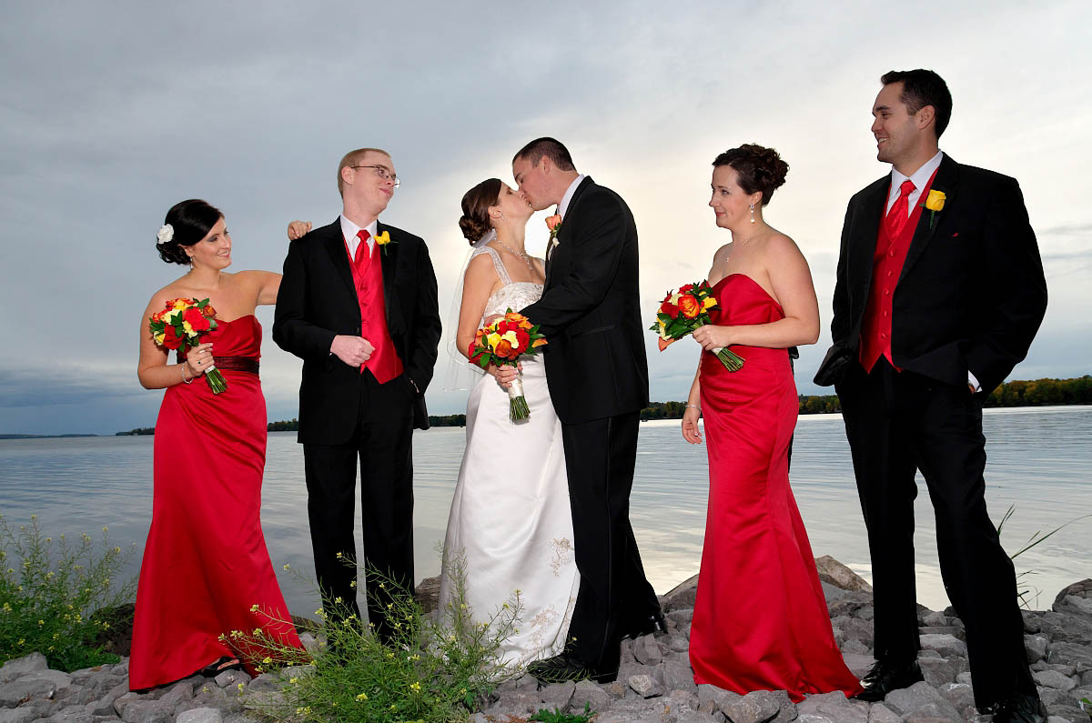 Wedding party by Sturgeon Lake at Eganridge wedding