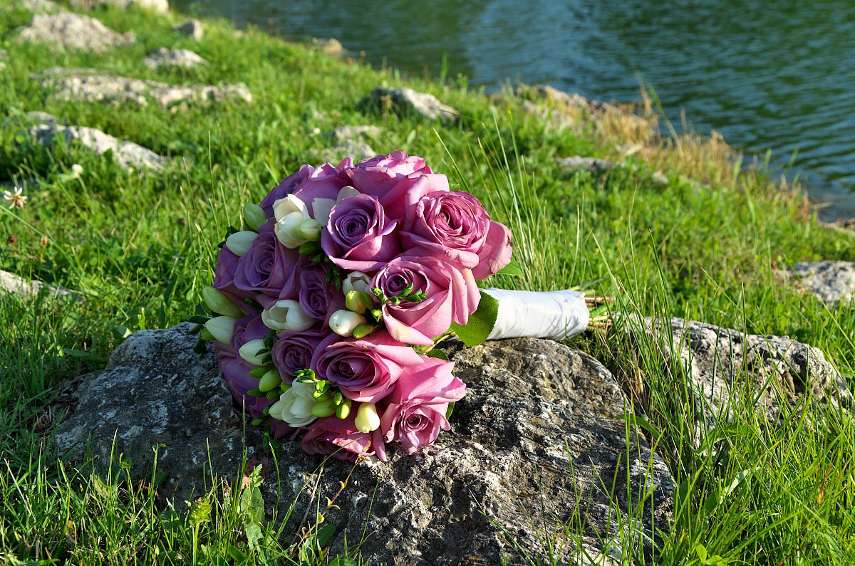 bouquet alliston wedding