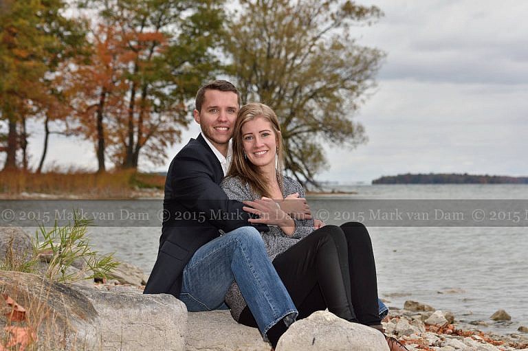Orillia engagement photography session at Tudhope Park in Orilllia with punchy fall colours