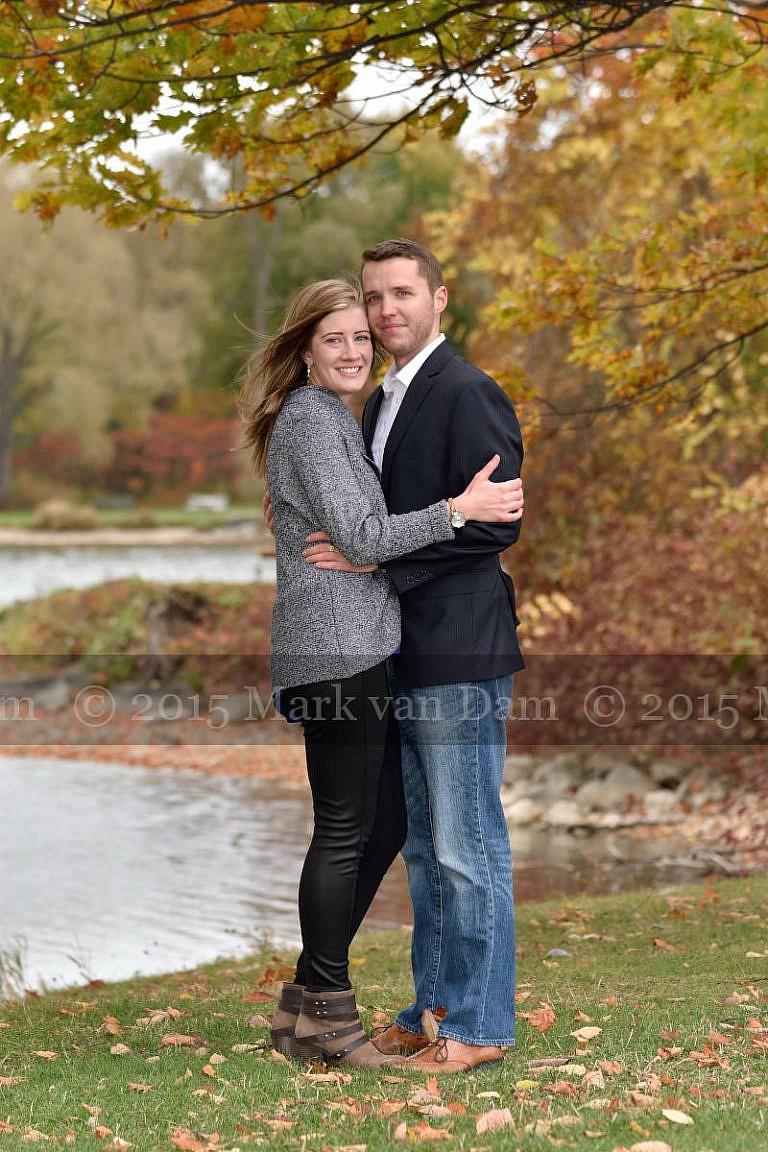 Orillia engagement photography session at Tudhope Park in Orilllia with punchy fall colours