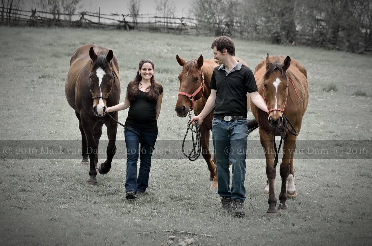 barrie maternity photographer collingwood maternity waaga maternity A282 edit