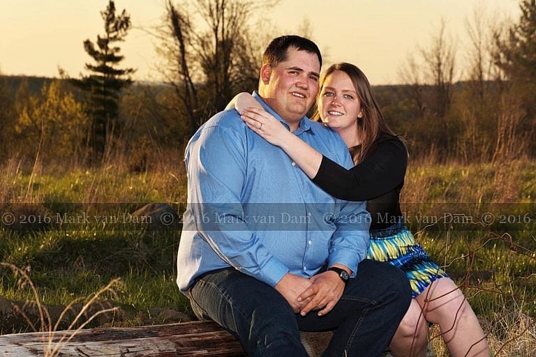 kawartha lakes engagement photographer B096_1