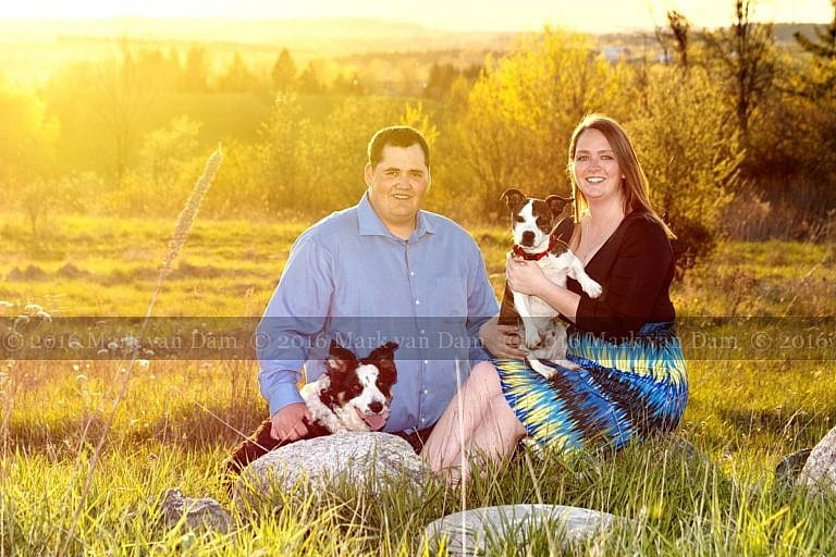 kawartha lakes engagement photographer B110