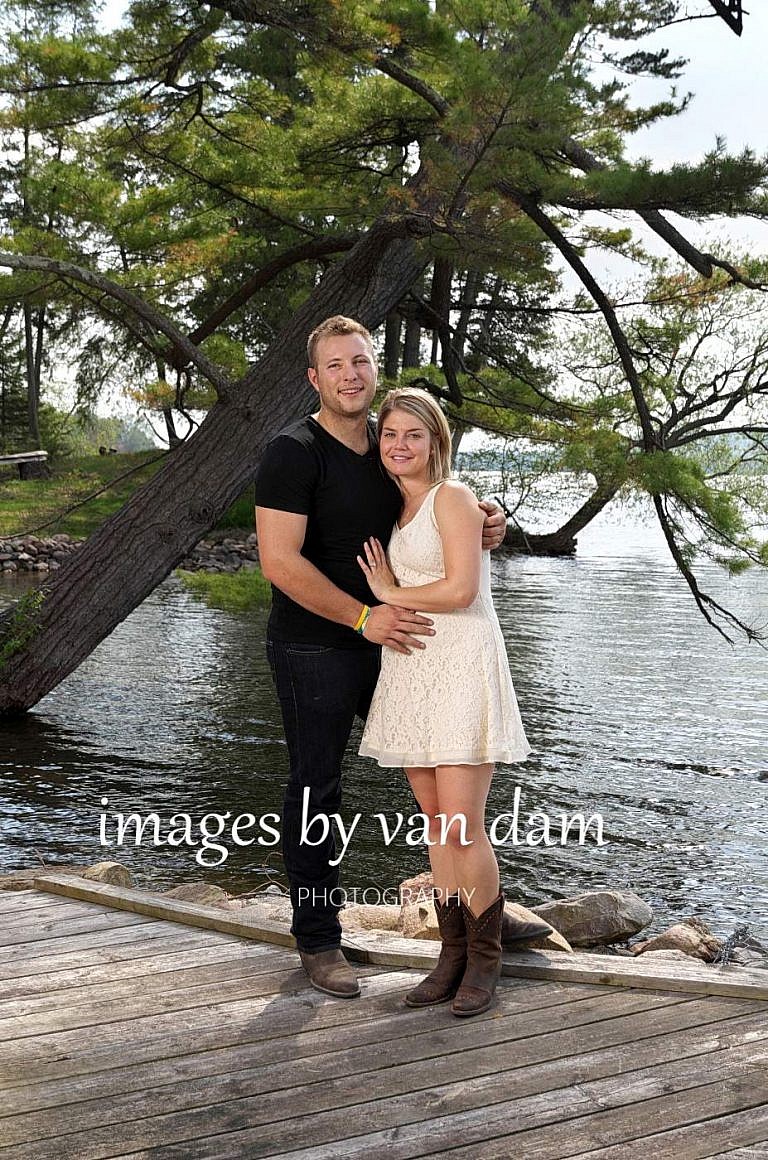 kawartha lakes photographer peterborough photographer country engagement-14