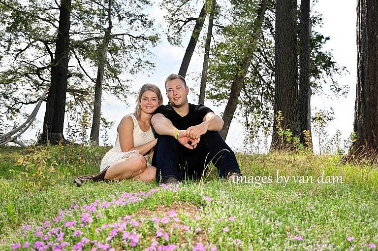 kawartha lakes photographer peterborough photographer country engagement-42