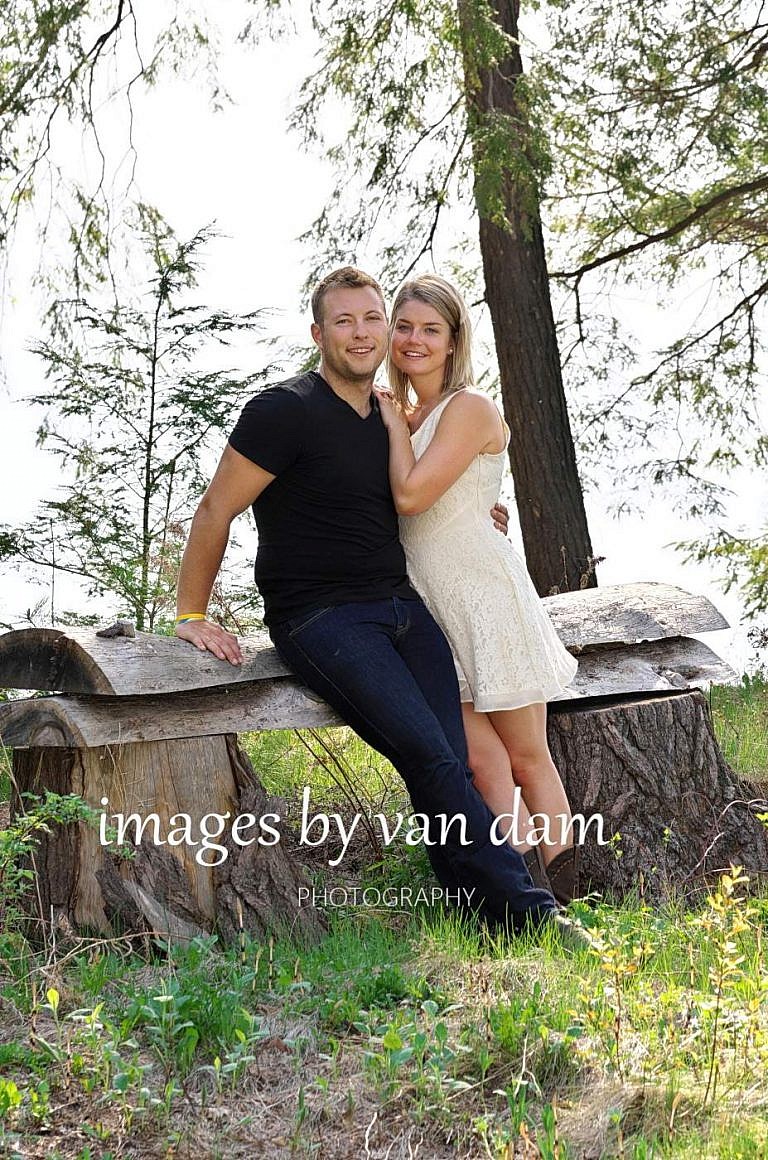 kawartha lakes photographer peterborough photographer country engagement-59