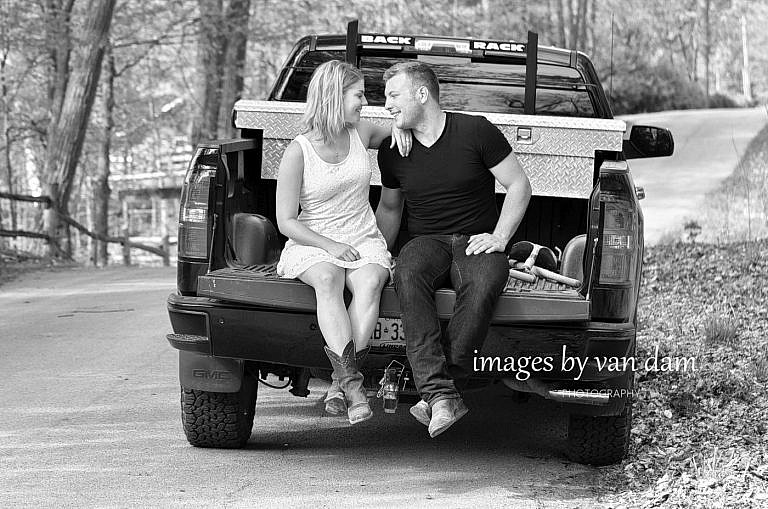 kawartha lakes photographer peterborough photographer country engagement-82