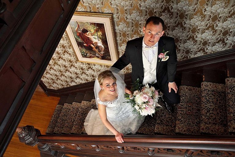 port hope photographer captures penryn mansion wedding at port hope golf and country club and penryn park