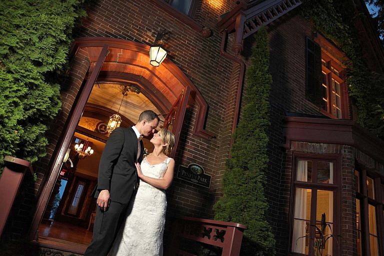 penryn park wedding port hope photographer E398