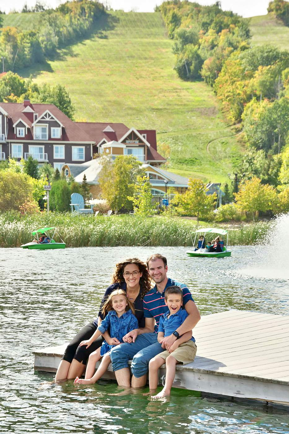 collingwood photographer blue mountain village family portraits