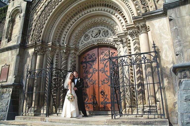 Casa Loma wedding photographer and University of Toronto wedding photographer