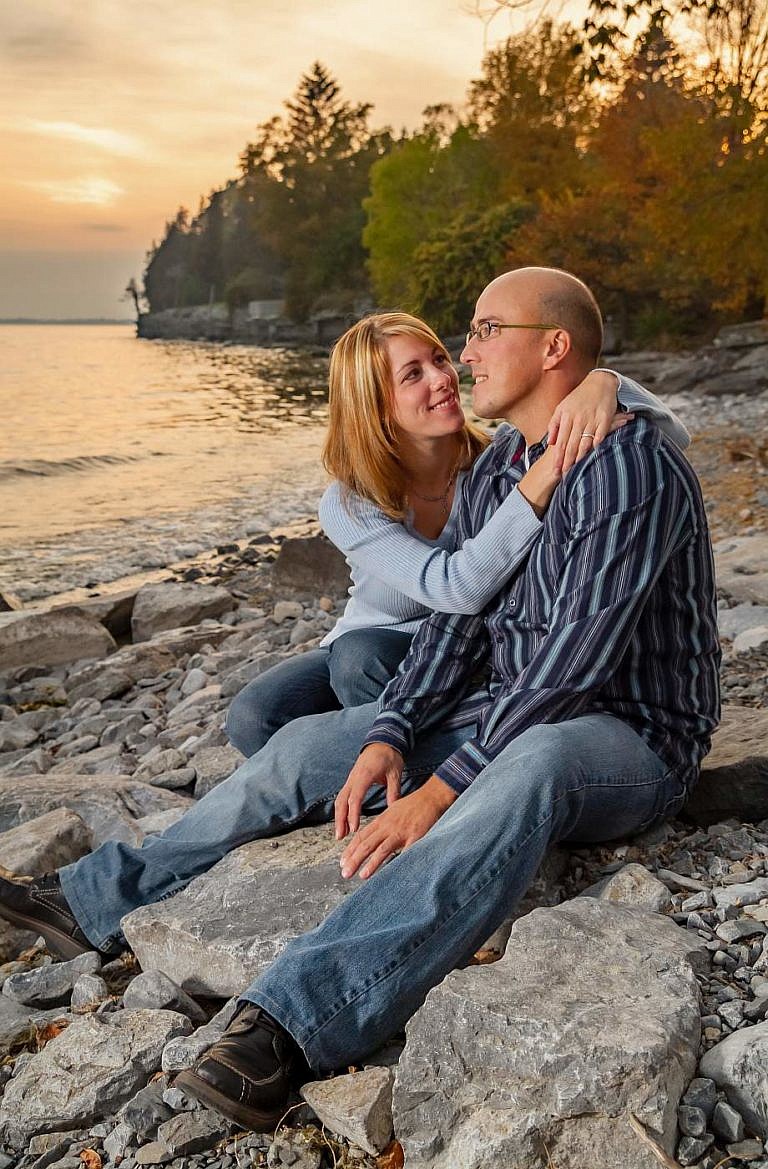 kingston photographer lamoine point engagement photography