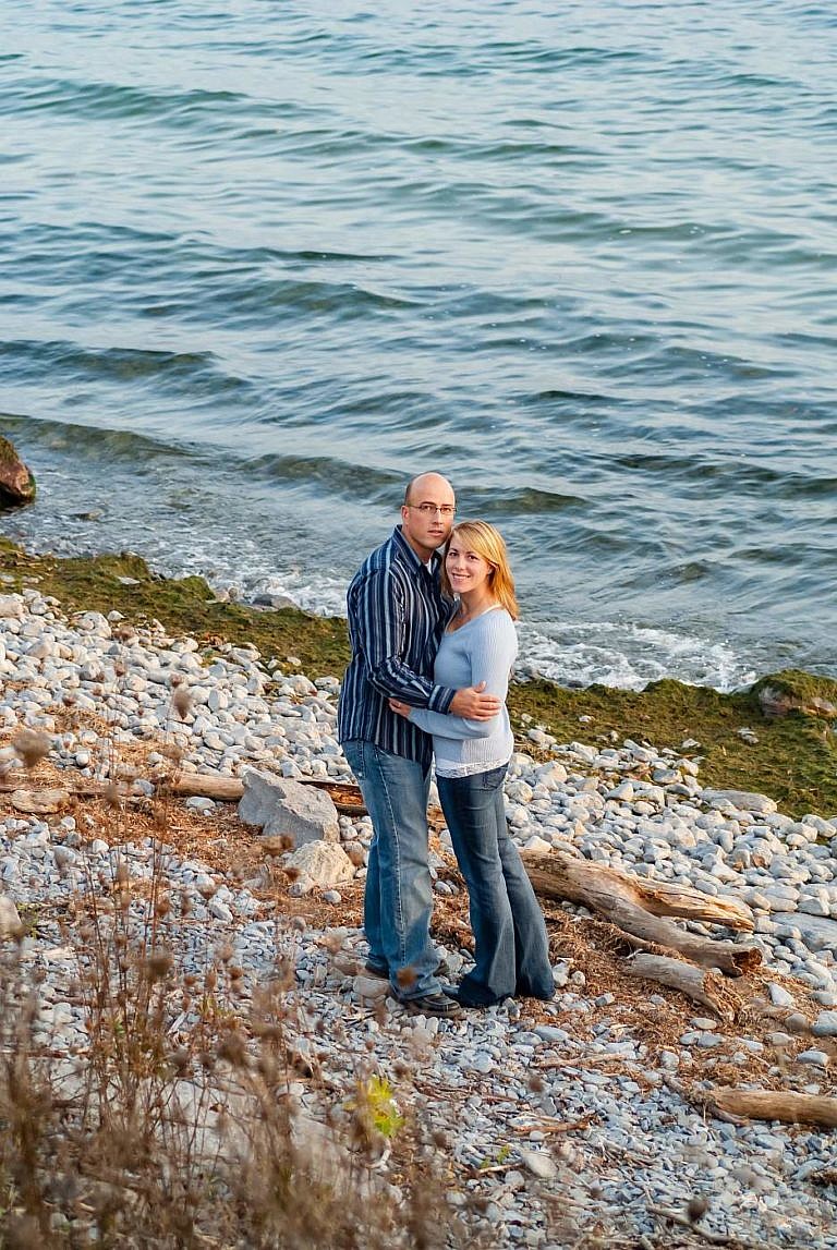 kingston photographer lamoine point engagement photography