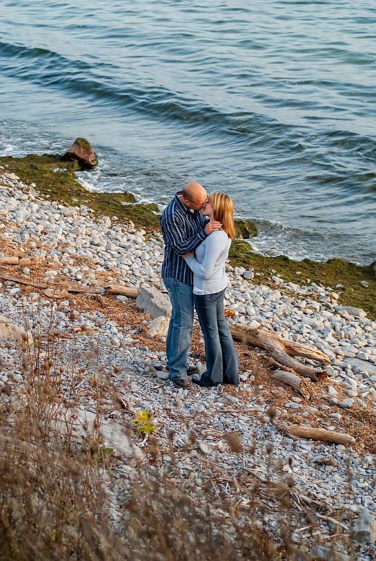 kingston photographer lamoine point engagement photography