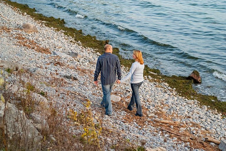 kingston photographer lamoine point engagement photography
