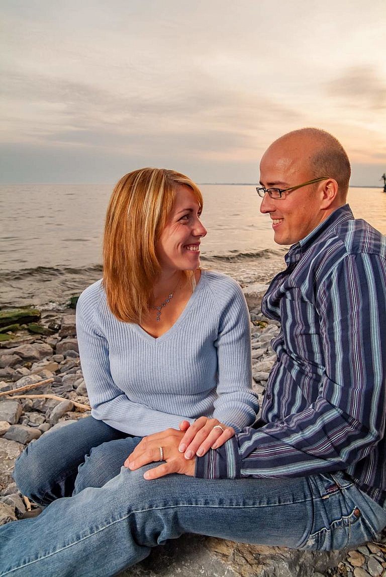 kingston photographer lamoine point engagement photography