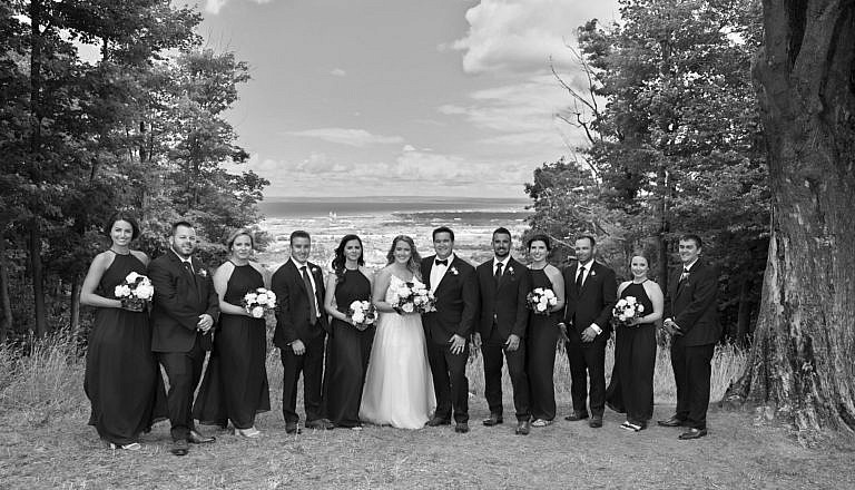 blue mountain wedding photographer collingwood wedding photographer bear estate wedding photographer muskoka wedding photographer