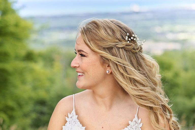 blue mountain wedding photographer collingwood wedding photographer bear estate wedding photographer muskoka wedding photographer
