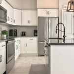Interior/Exterior Daytime Photos